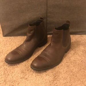 NVW Cole Haan Chelsea Boots